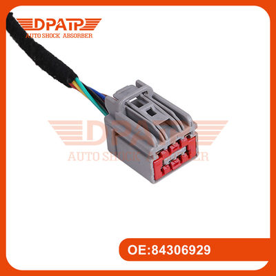 ประตูท้ายซ้ายหลัง 84306929 แพวเวอร์ลิฟท์ สนับสนุนกระแทกสําหรับแคดิลลาค เอสเคลาเด