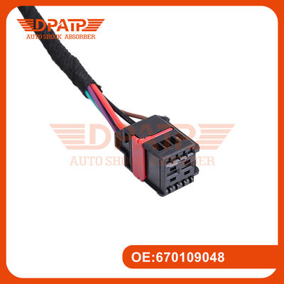 670109048 670109047 เครื่องปั่นประตูท้ายไฟฟ้า สําหรับ Levante Maserati