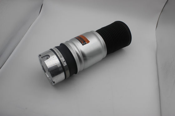 เครื่องดับกระแทกอากาศด้านหน้าขวาสําหรับ Porsche Cayenne 95834305113 95834305213 95834305212
