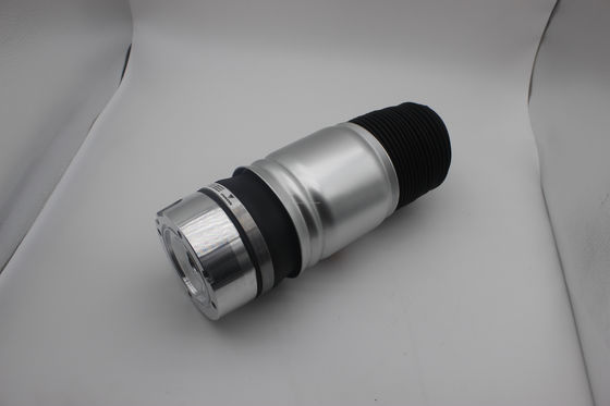 เครื่องดับกระแทกอากาศด้านหน้าขวาสําหรับ Porsche Cayenne 95834305113 95834305213 95834305212