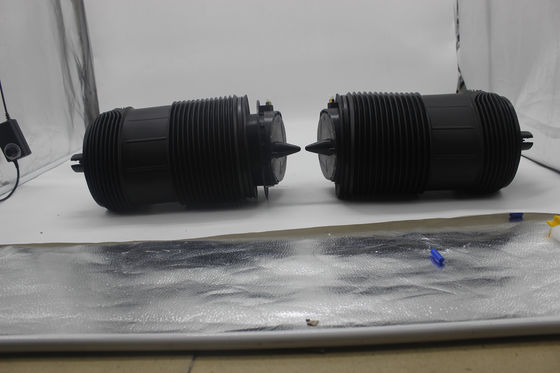 4M4616001C 4M4616002C เครื่องดับกระแทกอากาศสําหรับ Audi Q7 Volkswagen Touareg 4M