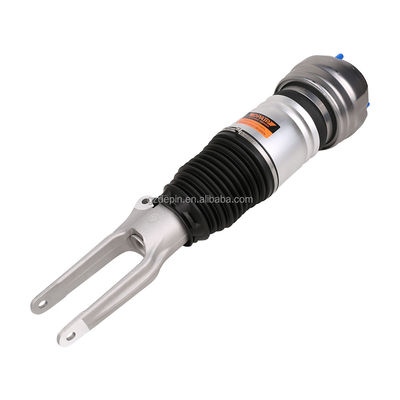อุปกรณ์อัดกระแทกอากาศด้านหน้าประสิทธิภาพสูง 97034305235 Porsche Cayenne Auto Parts