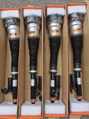 เครื่องลดกระแทกลมด้านหลัง 2213205613 2213205513 สําหรับ Mercedes Benz W221